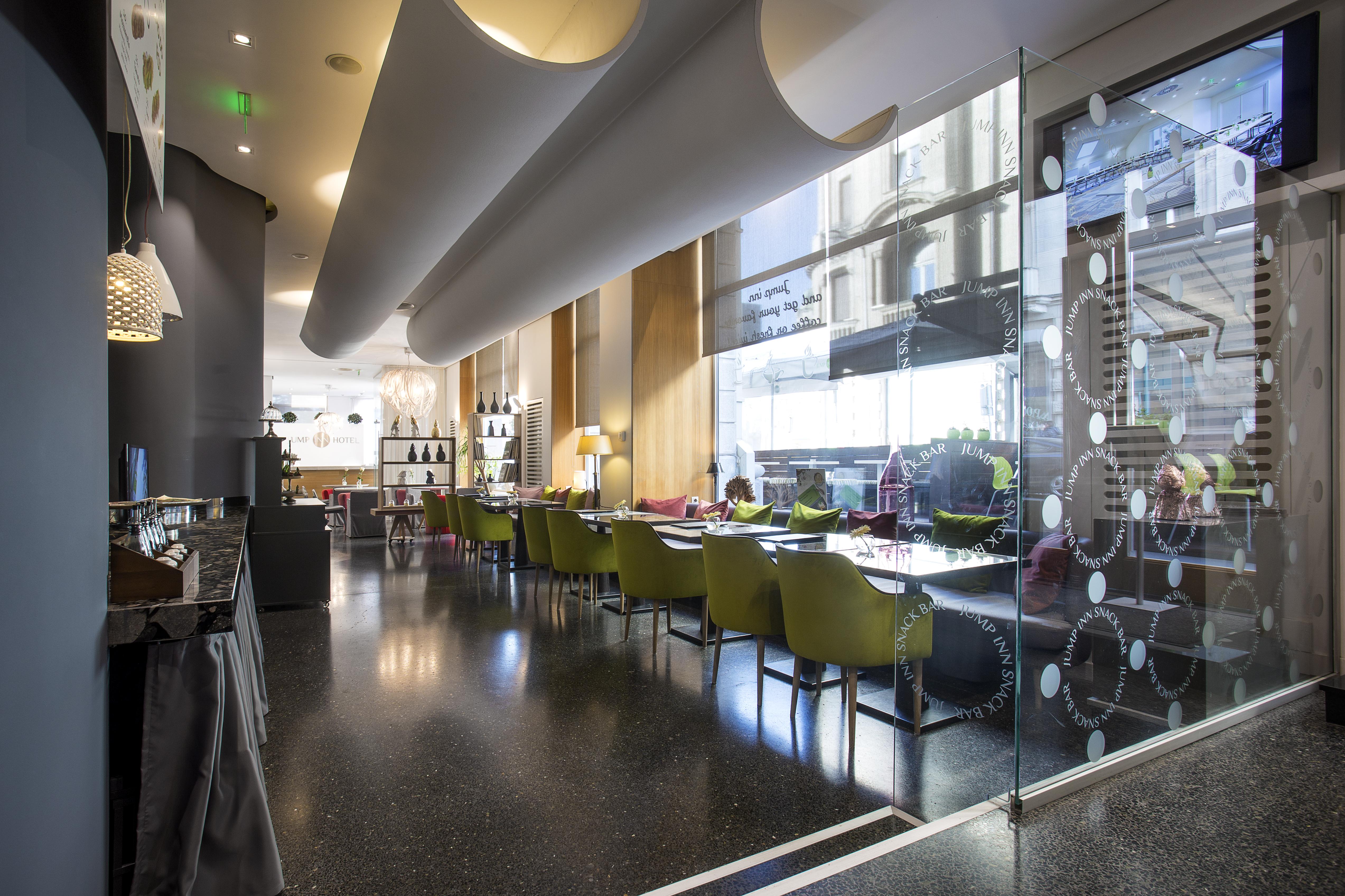 Jump Inn Hotel Beograd Ngoại thất bức ảnh