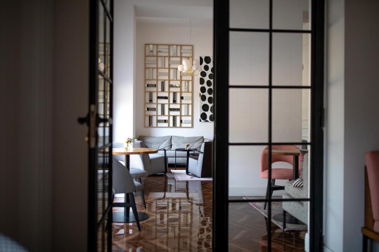 Jump Inn Hotel Beograd Ngoại thất bức ảnh