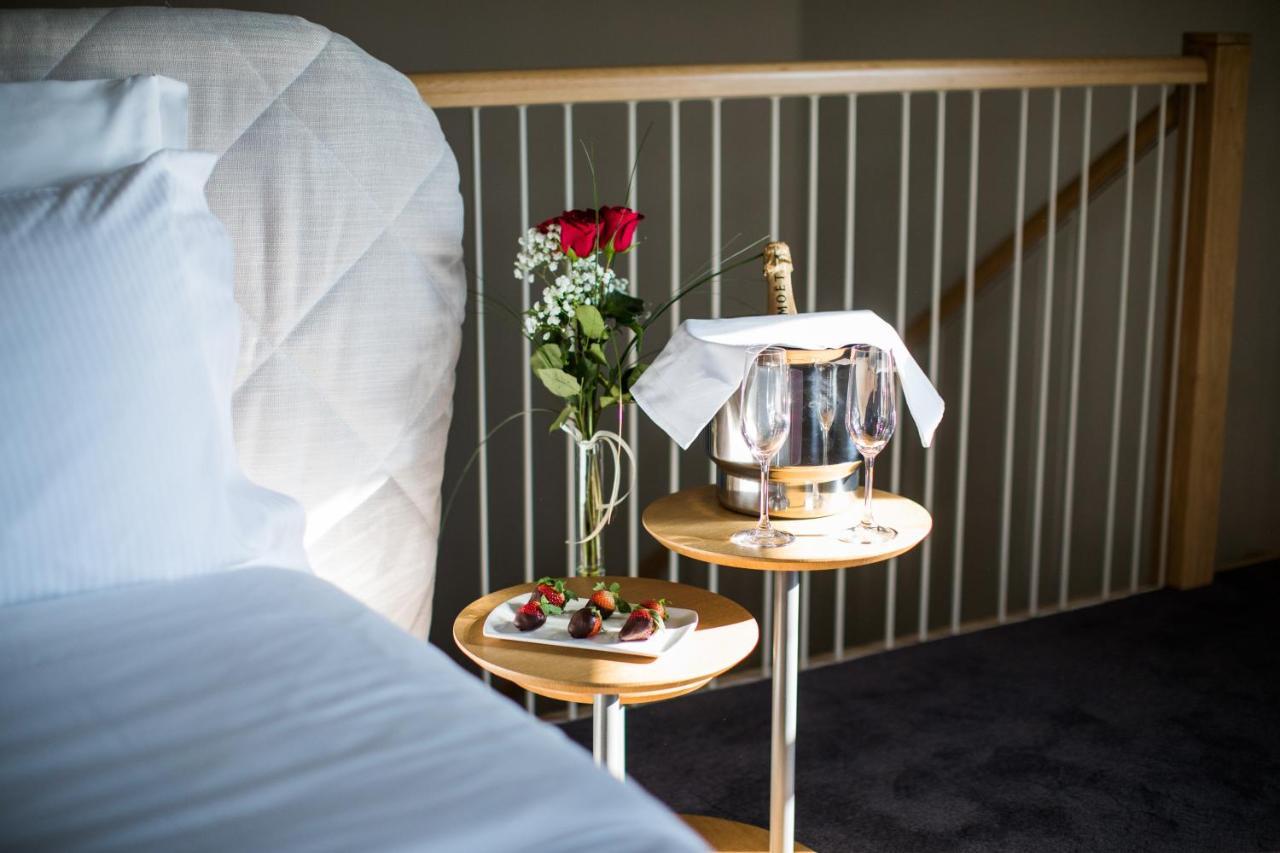 Jump Inn Hotel Beograd Ngoại thất bức ảnh